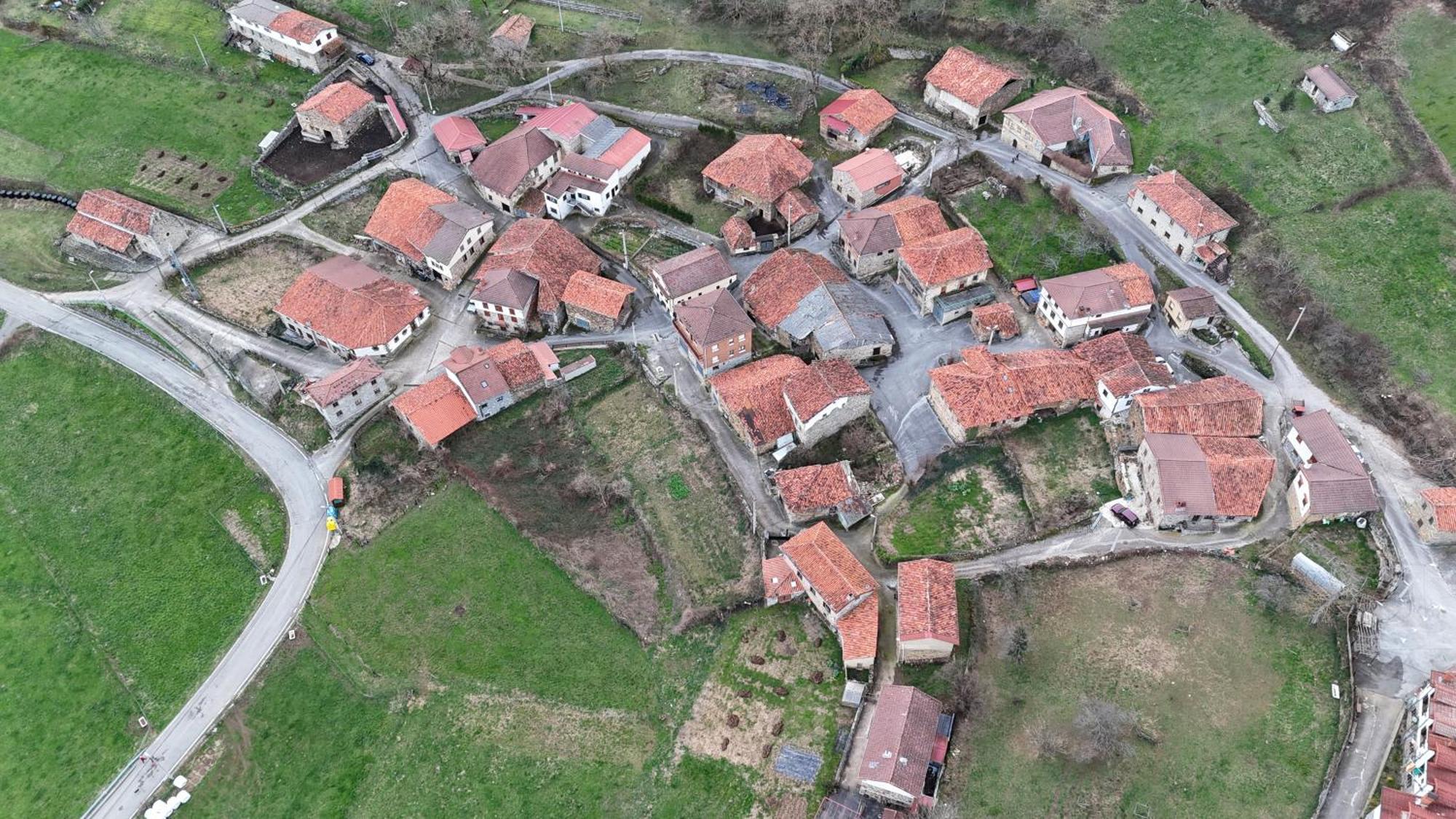 Hotel Rural El Sestil Dobres Buitenkant foto